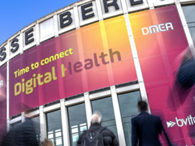 Der Eingang der Messe Berlin zur DMEA
